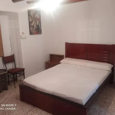 Dehesilla Olive Orchard Retreat * Fuentes de Cesna