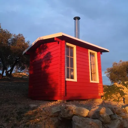 Dehesilla Olive Orchard Retreat Chalet Fuentes de Cesna