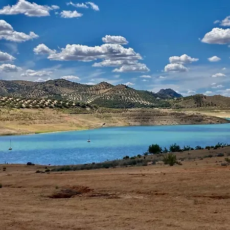 Dehesilla Olive Orchard Retreat Fuentes de Cesna